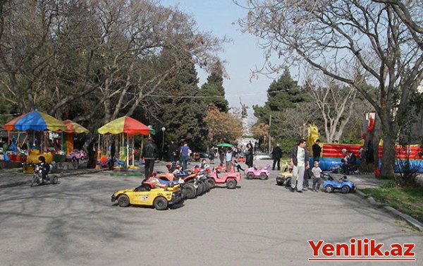 Qadın atraksiondan yıxılıb öldü - Xırdalan parkında DƏHŞƏT