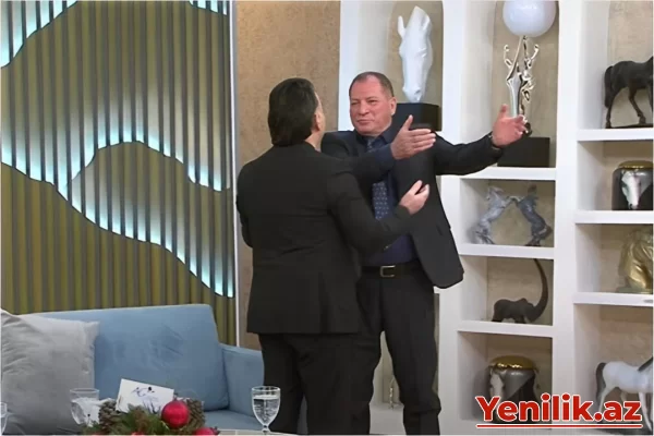 Efirdə meyxanaçı və jurnalist arasında DAVA DÜŞDÜ