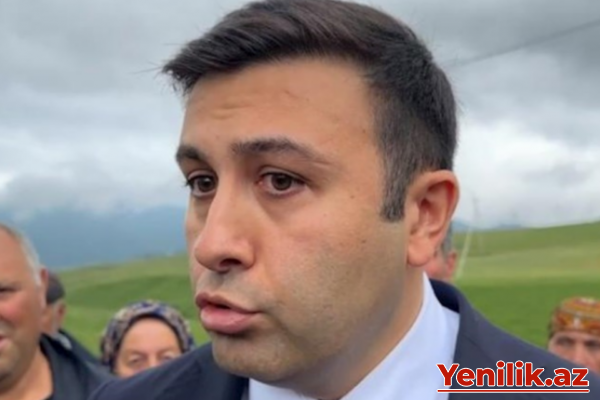 Gədəbəyin icra başçısı özünü “siyasi rəhbər” elan edib- FOTO