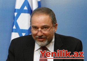 İsrailin keçmiş müdafiə naziri İranla atəşkəsi pisləyib