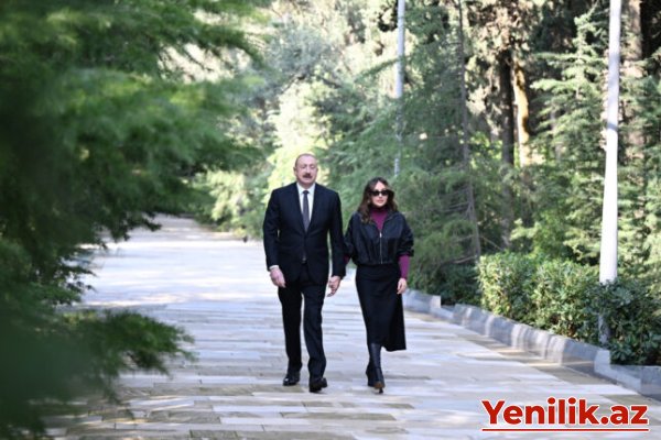 Prezident və xanımı Heydər Əliyevin məzarını ziyarət etdi – Fotolar, Video