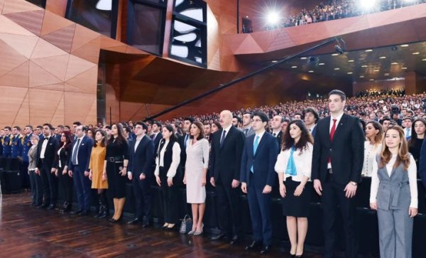 Azərbaycan gəncləri cəmiyyətin ən fəal, təşəbbüskar və yaradıcı təbəqəsini təşkil edir