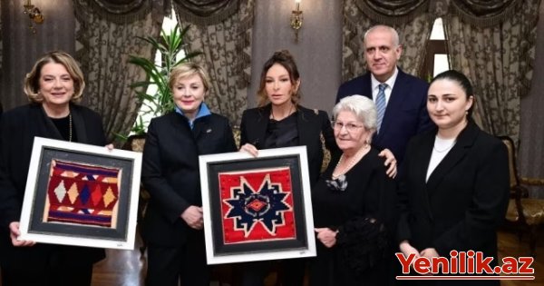 Mehriban Əliyeva Tbilisidə müzeylə tanış oldu - FOTOLAR