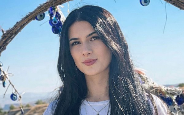 “İdrak”da güllələnən müəllim həmin şagirdi bağışladı-VIDEO