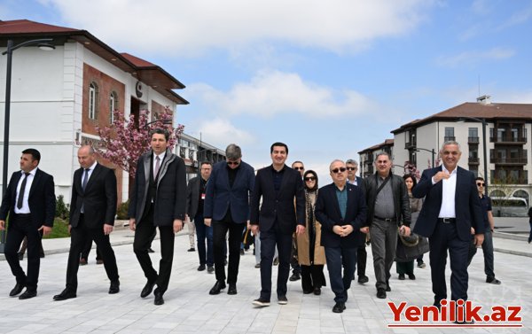 Diplomatik korpusun nümayəndələri Xankəndi Zəfər parkında - Fotolar