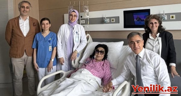 Flora Kərimova xəstəxanaya yerləşdirilib