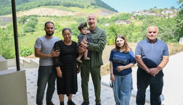 Prezidentin sosial media hesabında Şuşanın Kiçik Qaladərəsi kəndindən videoçarx paylaşılıb