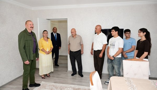 Prezident onlara qonaq getdi - FOTOLAR