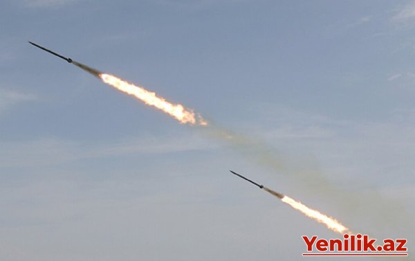 İran ABŞ bazalarını atəşə tutdu