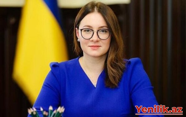 Zelenski Baş naziri vəzifəsindən azad etdi