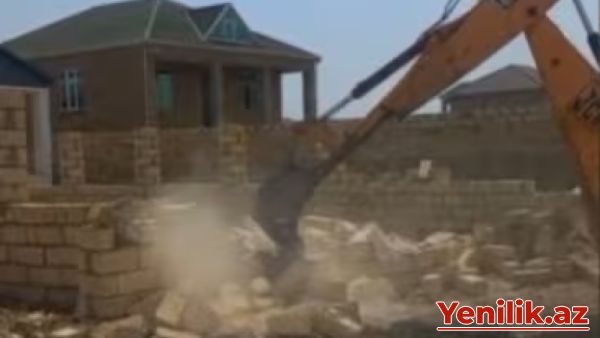 Sumqayıtda qanunsuz söküntü iddiası