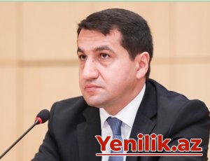 Hikmət Hacıyev ABŞ-ni Müstəqillik Günü münasibətilə təbrik etdi